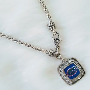 𝅺University of Florida Gator Necklace